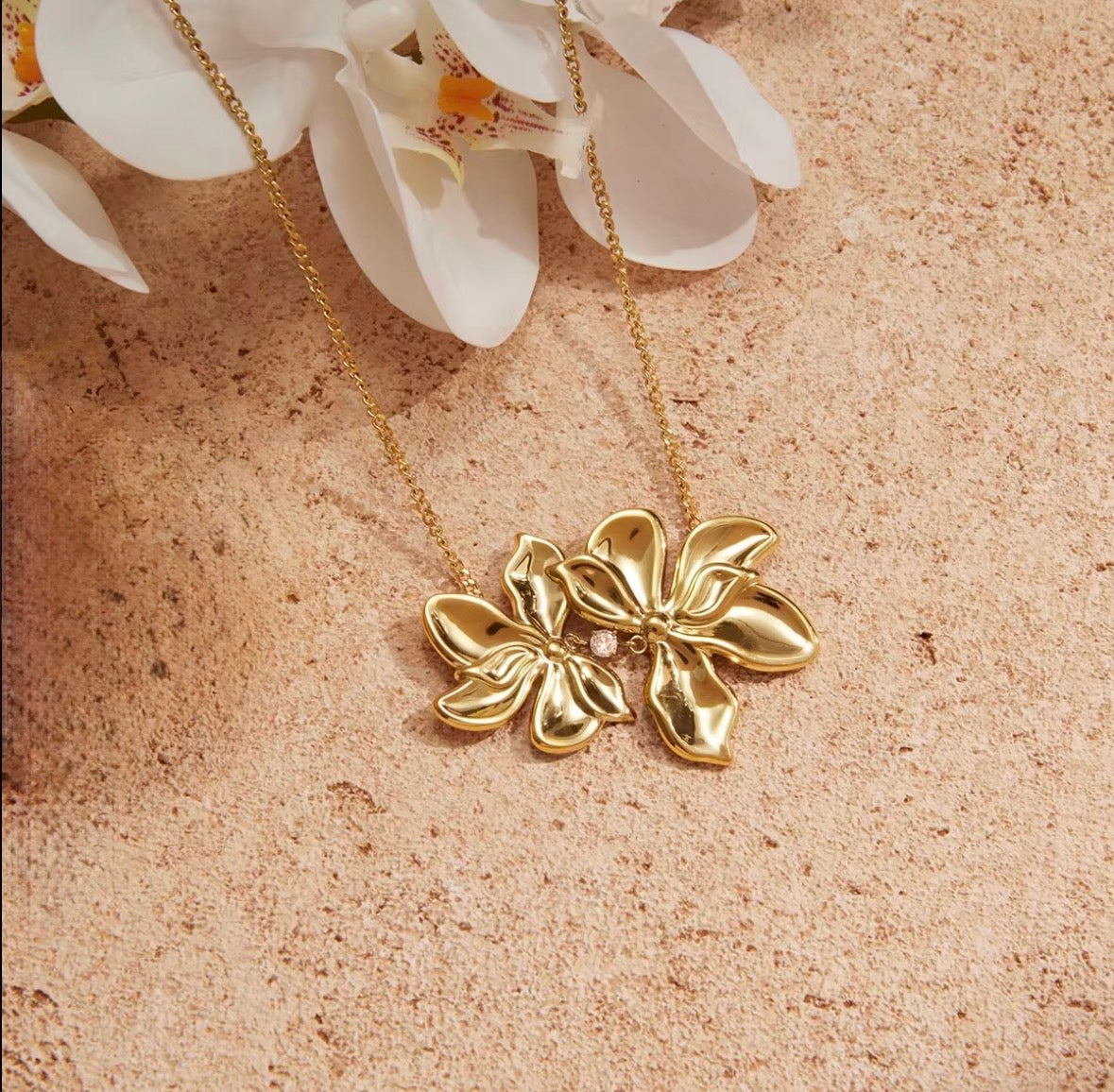 Qinss'S “Blossom”