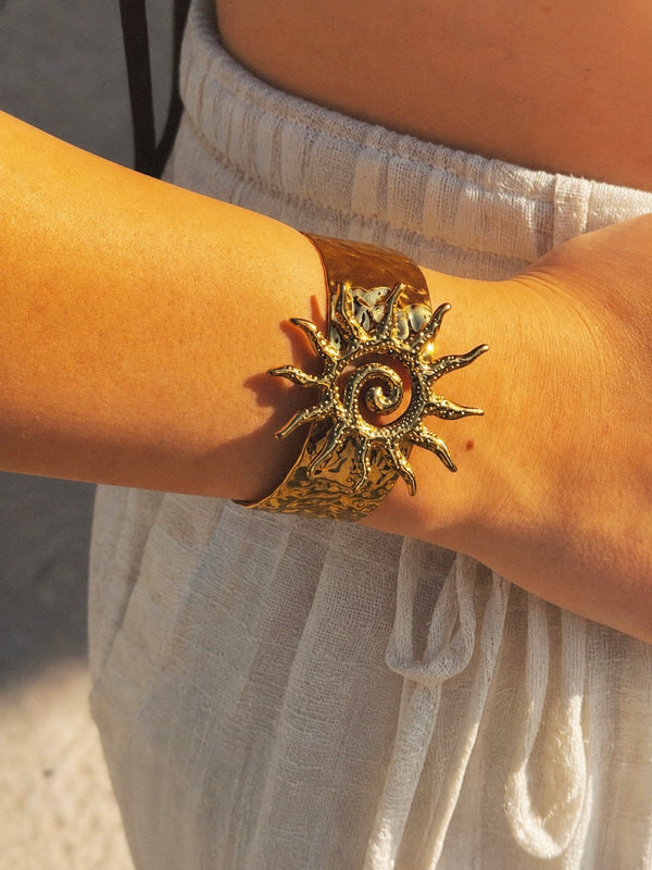 Qinss’S “Garden Sun”